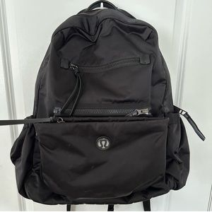 Lululemon Back to Class Backpack and removable Crossbody, convertible bag
